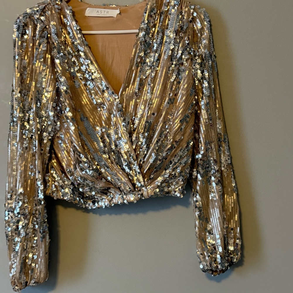 Sequined Top. - image 1